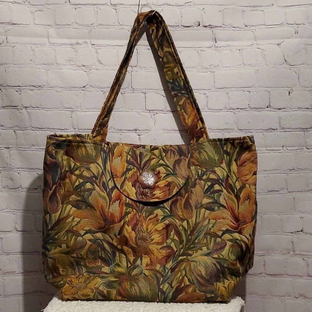 Vintage Suruchi Fabric Floral Print Bag/Tote